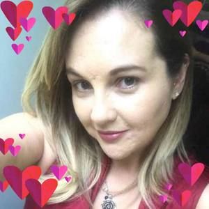 Meet your Posher, Adriana